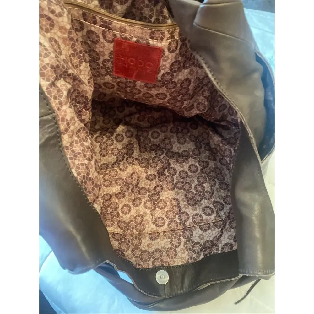 HOBO Original Brown Leather Purse